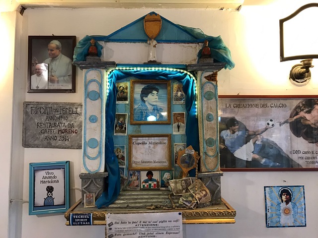 Altarino a Maradona _ Caff&egrave; Nilo