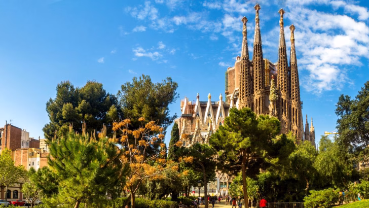 Sagrada Familia: 10 curiosit&agrave; che non sai sull&rsquo;opera di Gaud&igrave;