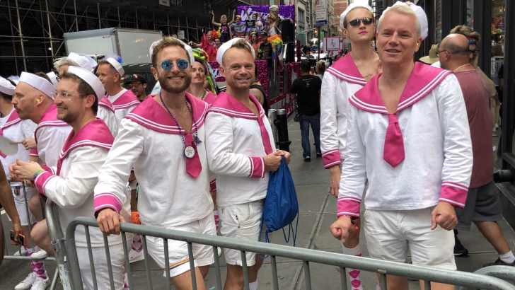 come vestirsi durante il gay pride