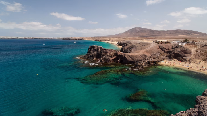 Lanzarote spiagge: le spiagge pi&ugrave; belle di Lanzarote e consigli