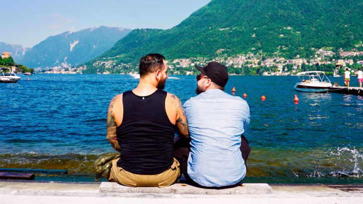 Locali gay sul Lago di Como e a Lecco: Tutti i locali e le serate LGBTQ+ dove andare