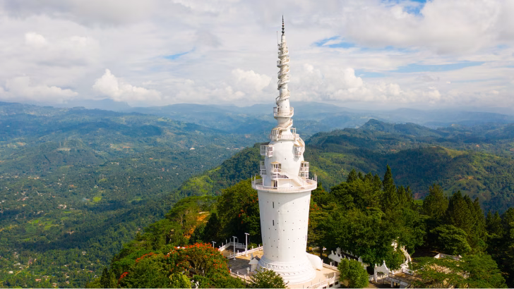 La torre Ambuluwawa a Kandy